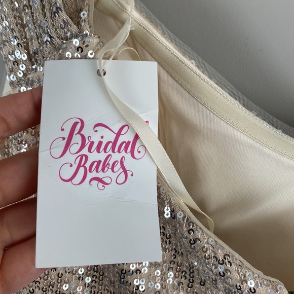 NWT Cinderella Platinum Sequin Dress Size XL - Picture 11 of 16